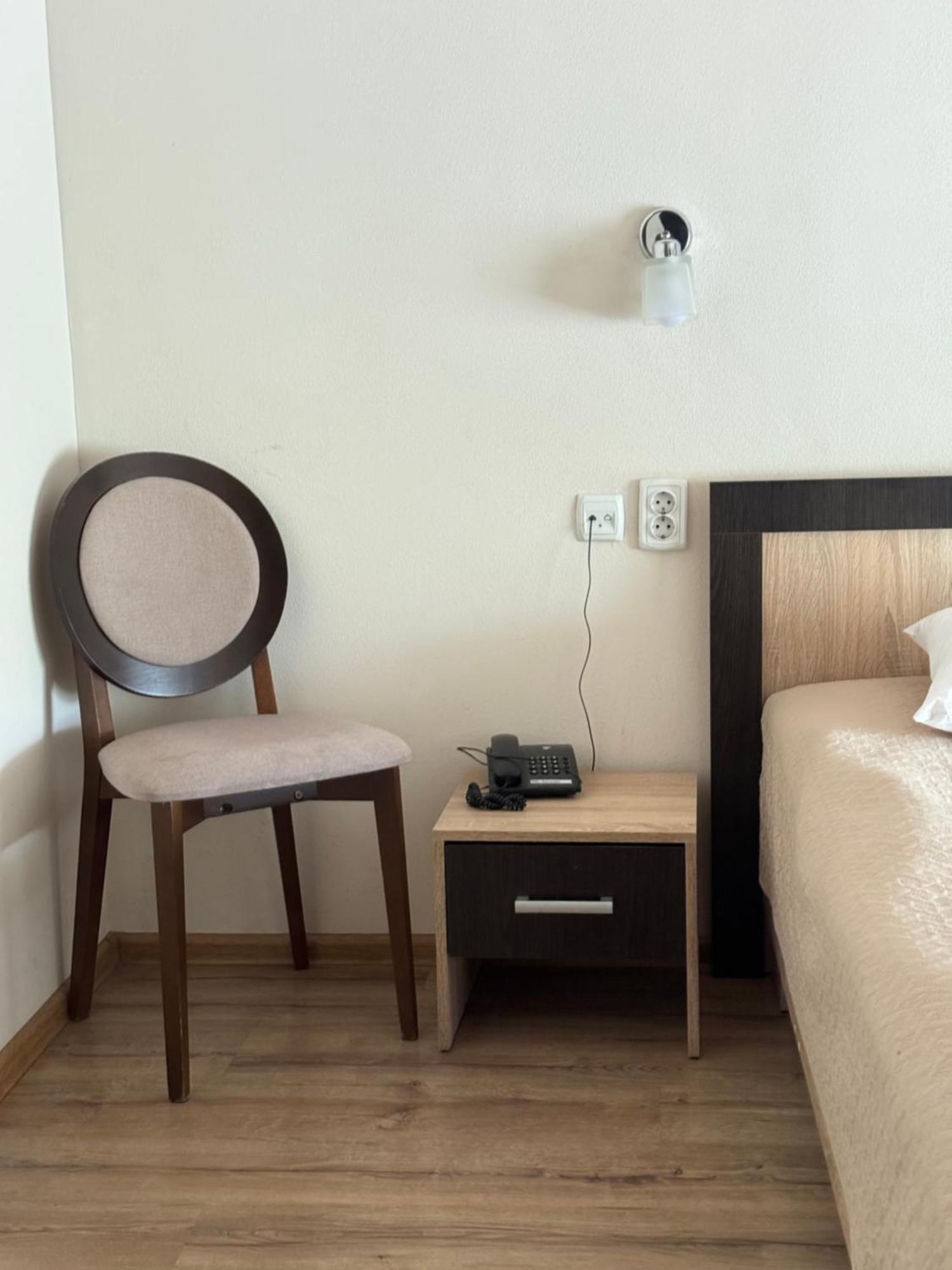 Орк "Блісс" Hotel Rivne Værelse billede